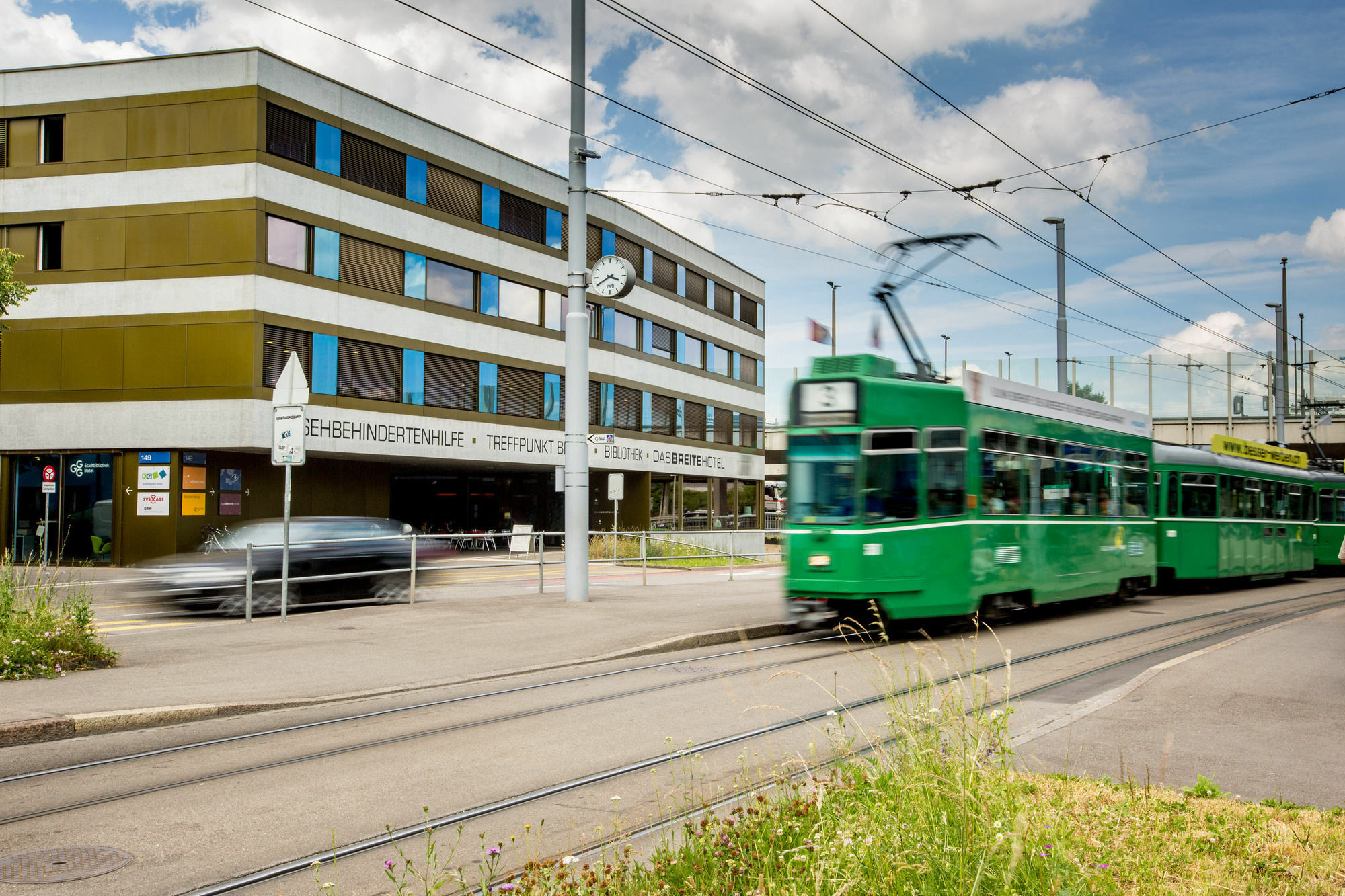 Dasbreitehotel Am Rhein Basileia Exterior foto